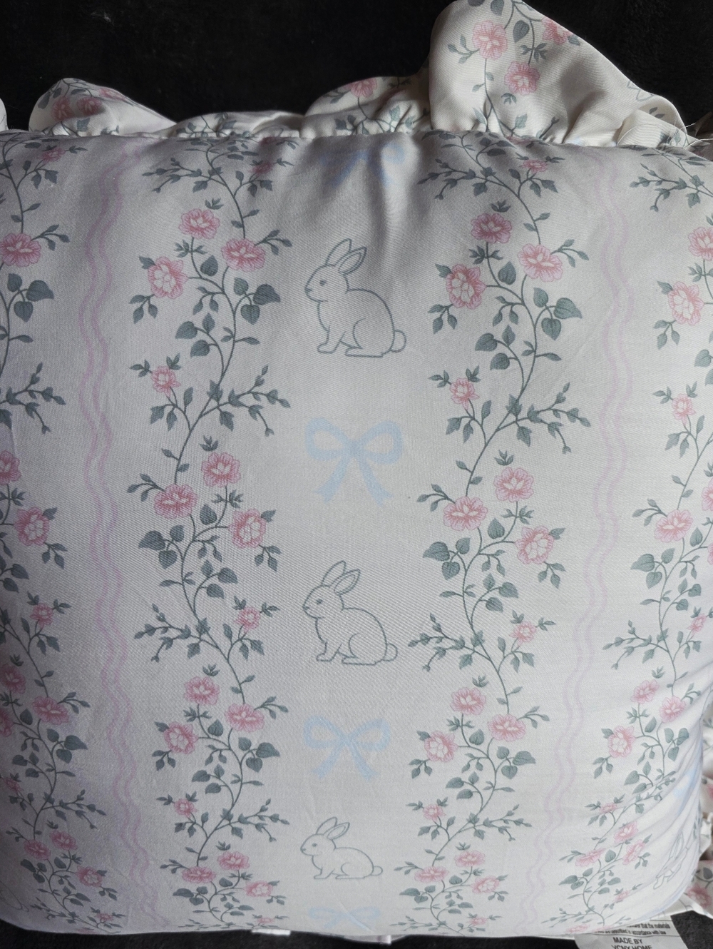 My Texas House 18"x 18" Easter White Bunny blue bow Ruffle Decorative Pillow NWT - Picture 2 of 6